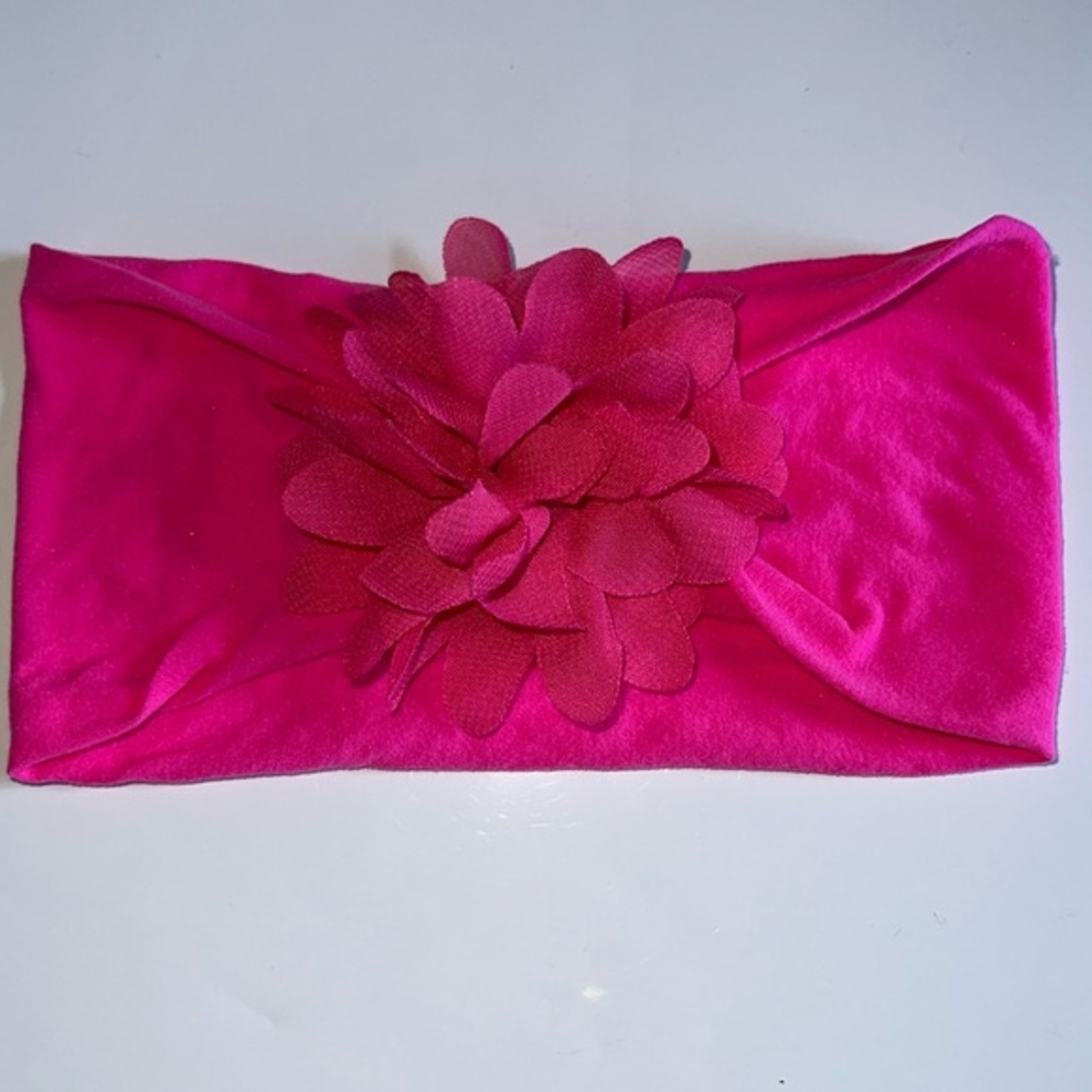 🛍 NEW PRETTY Little GIRLS HOT PINK BOW Will Complete Any Outfit SIZE…